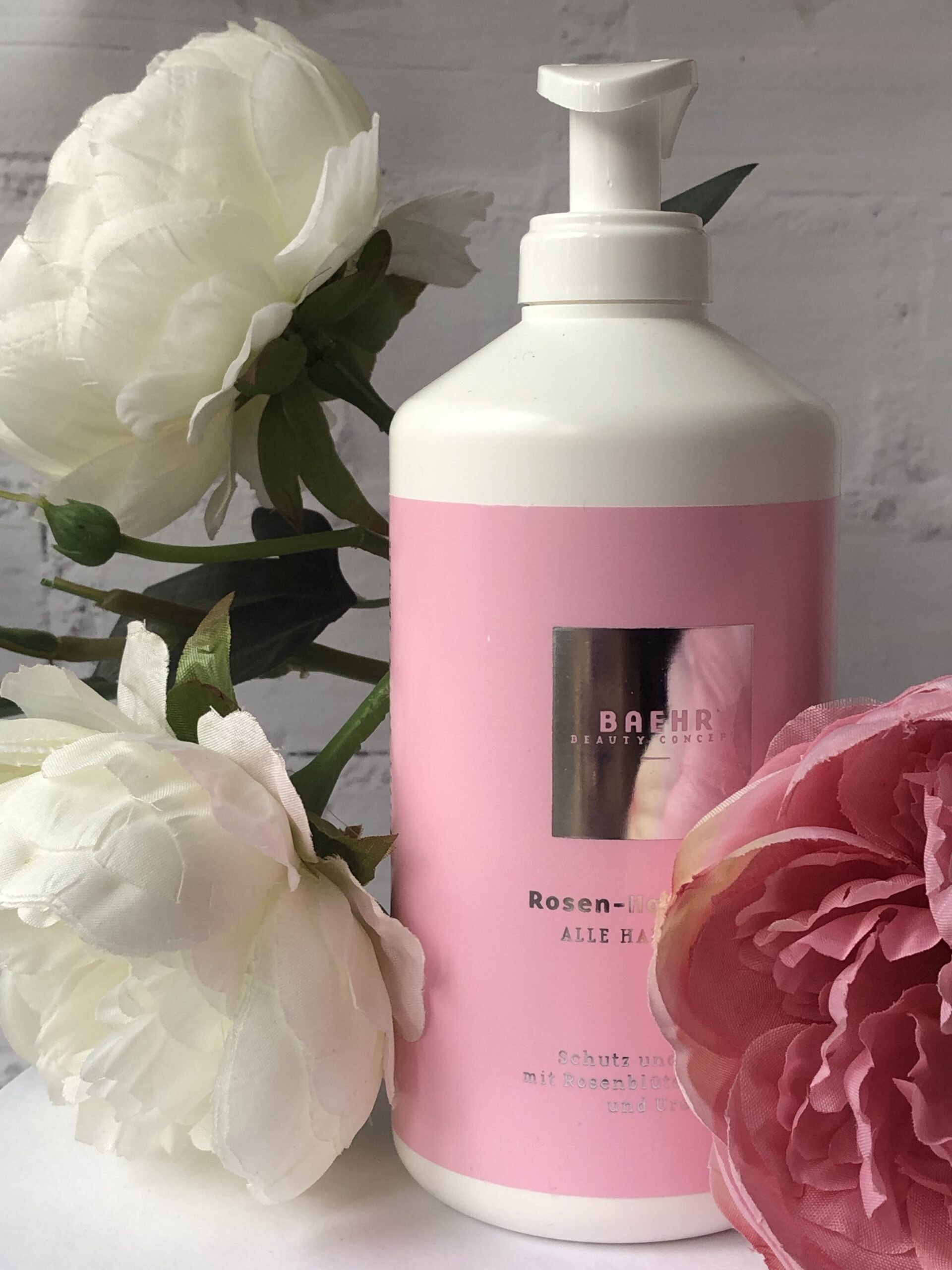 Крем для рук з екстрактом троянди та сечовиною 500мл (ROSEN-HANDCREME), BAEHR - Зображення 2