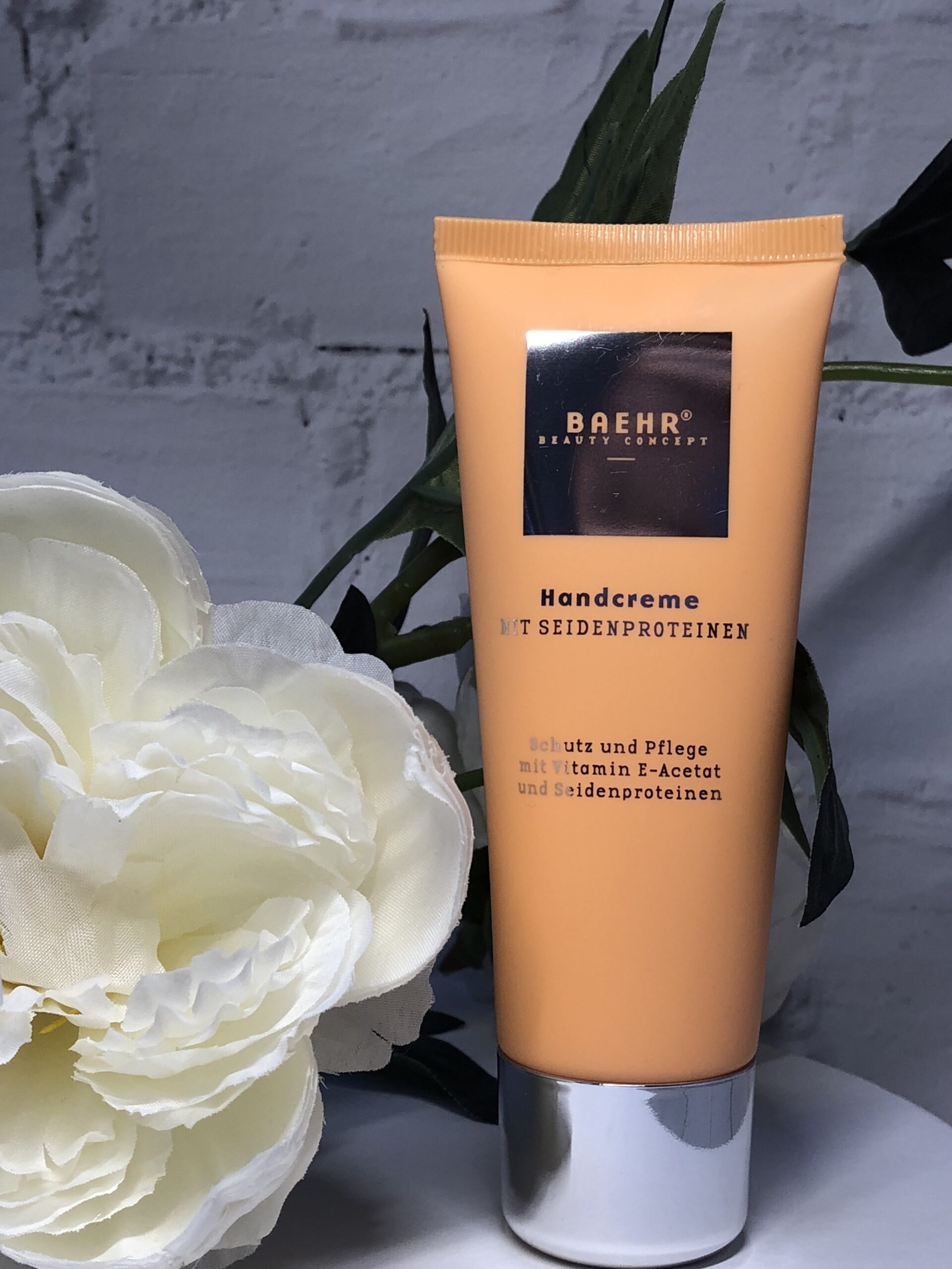 Крем для рук з протеїнами шовку 75мл (HANDCREME), BAEHR - Зображення 2